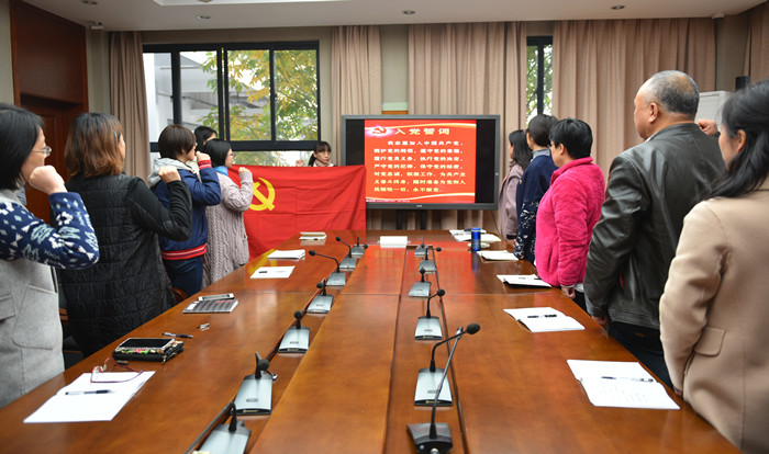 https://wqsyxx.wxlxjy.com/contents/sitefiles2025/10126250/images/11486181.jpg